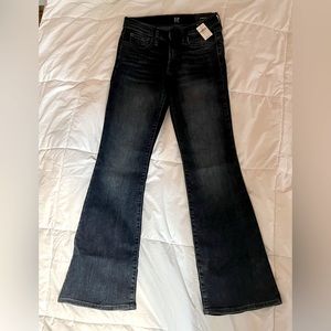 NWT GAP DENIM WOMEN’S PERFECT BOOT JEANS